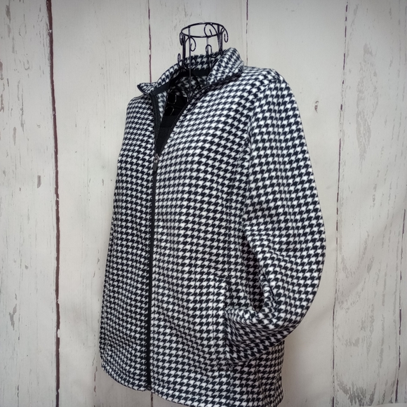 LANDS END Black and White Houndstooth Pattern Extra Soft Zip Close Jacket - Picture 8 of 11